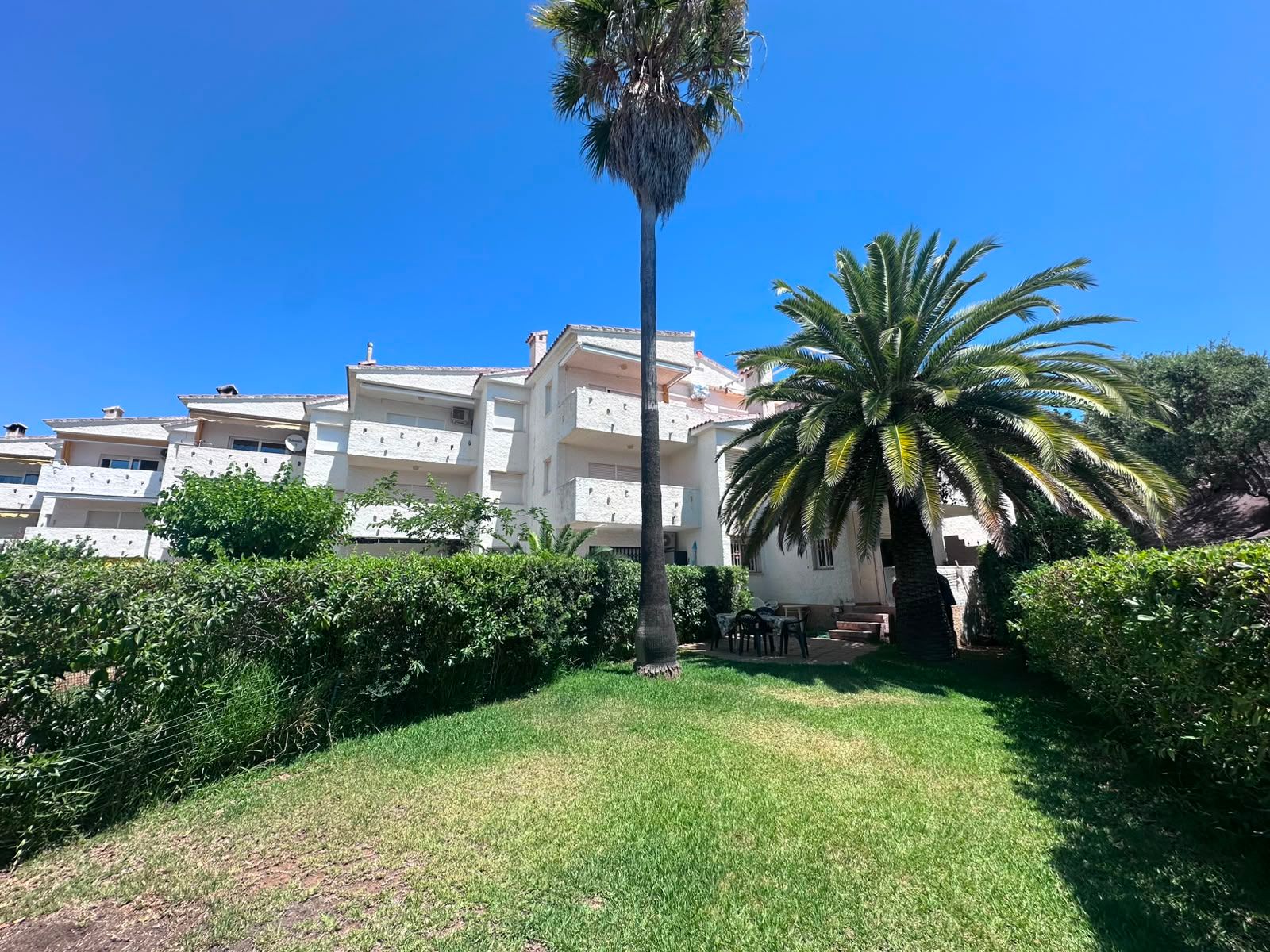 APPROPLM08 - APARTAMENTO CON JARDÍN PRIVADO FRENTE AL MAR