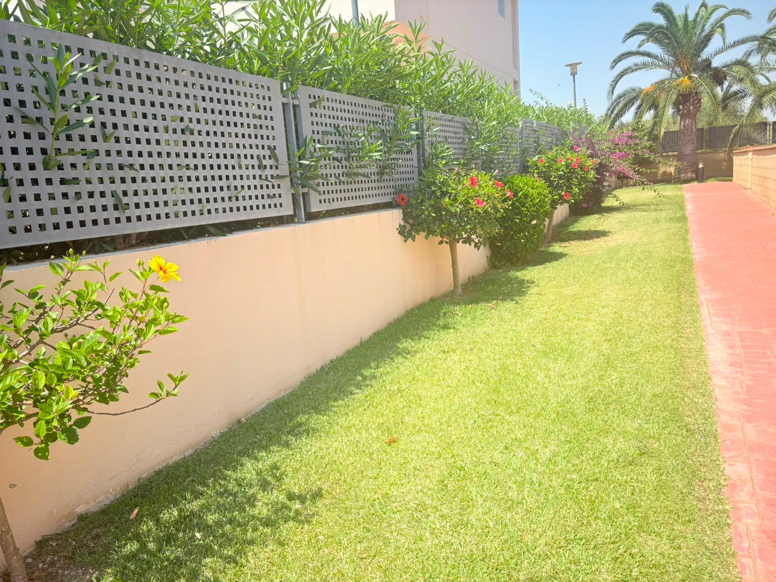 APARTAMENTO MODERNO A 500M DEL MAR