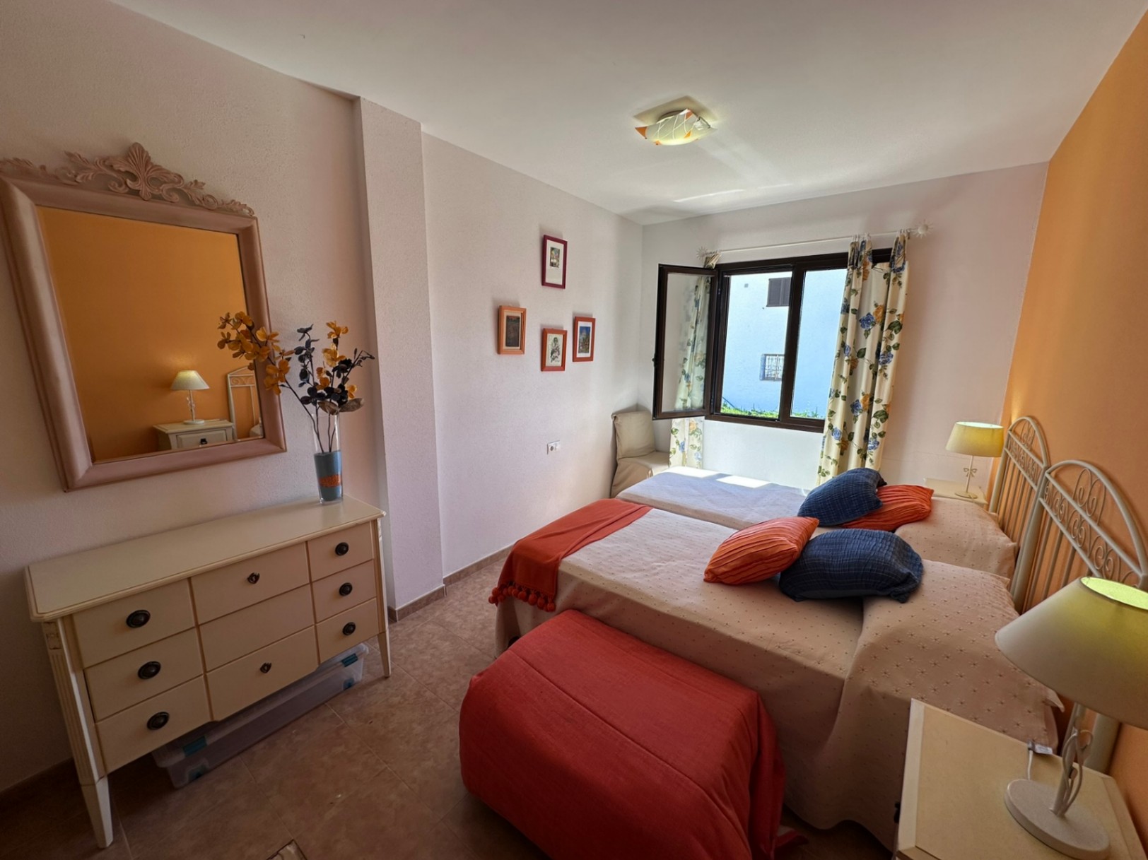 AD2132 - MAISON MITOYENNE PLAGE CARGADOR