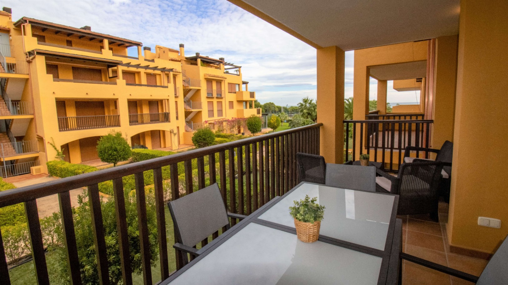 AP07ALQ - APARTAMENTO LUJOSO EN PRIMERA LÍNEA DE MAR