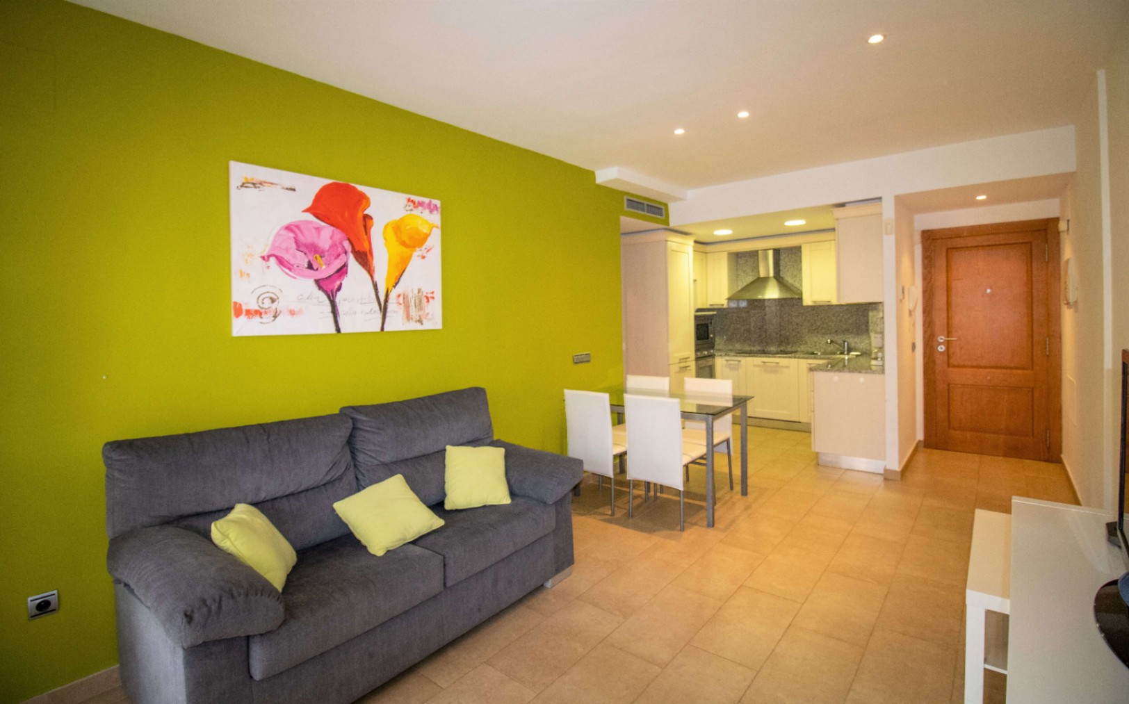 AP07ALQ - APARTAMENTO LUJOSO EN PRIMERA LÍNEA DE MAR