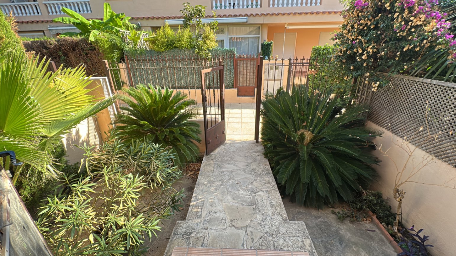 AD015DI - Casa adosada en venta en Alcossebre, Playa Cargador, 3 habitaciones