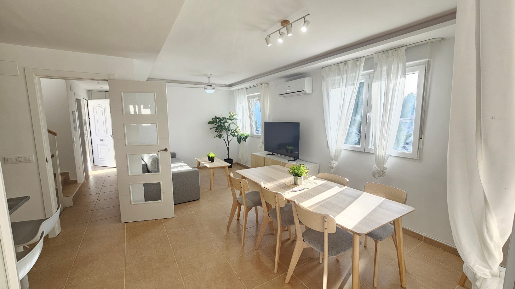 VIPRO9-1 - Chalet Independiente de Obra Nueva a Estrenar en Las Fuentes  – Llave en Mano con Piscina Privada