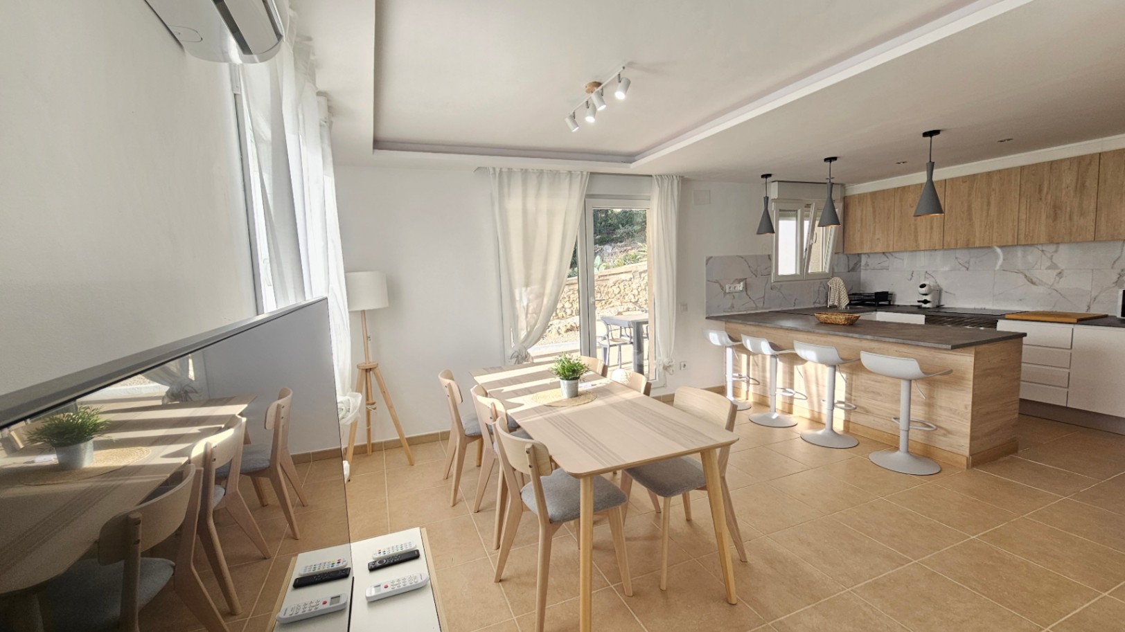 VIPRO9-1 - Chalet Independiente de Obra Nueva a Estrenar en Las Fuentes  – Llave en Mano con Piscina Privada