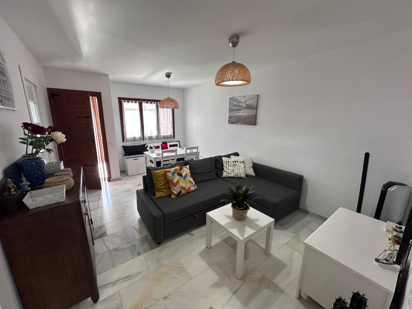 6841 - WOHNUNG IN RUHIGER LAGE UND UMGEBEN VON NATUR